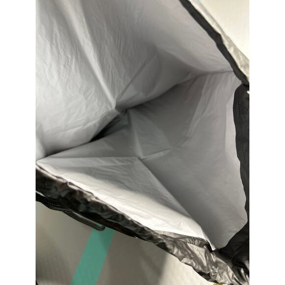 Under Armour Black Silver Logo Drawstring Cinch Sack Gym Bag Backpack - Picture 6 of 8